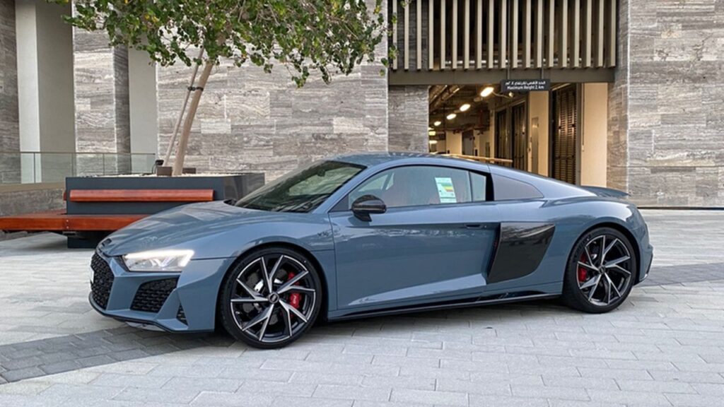 Grey Audi R8 Coupé - Rent an Audi R8 Coupé from Four Seasons Car Rental