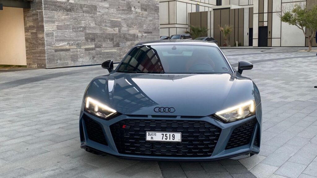 Grey Audi R8 Coupé - Rent an Audi R8 Coupé from Four Seasons Car Rental