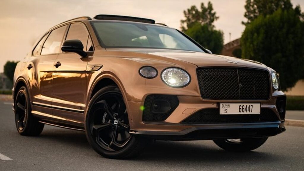Brown Bentley Bentayga - Rent a Bentley Bentayga from Four Seasons Car Rental