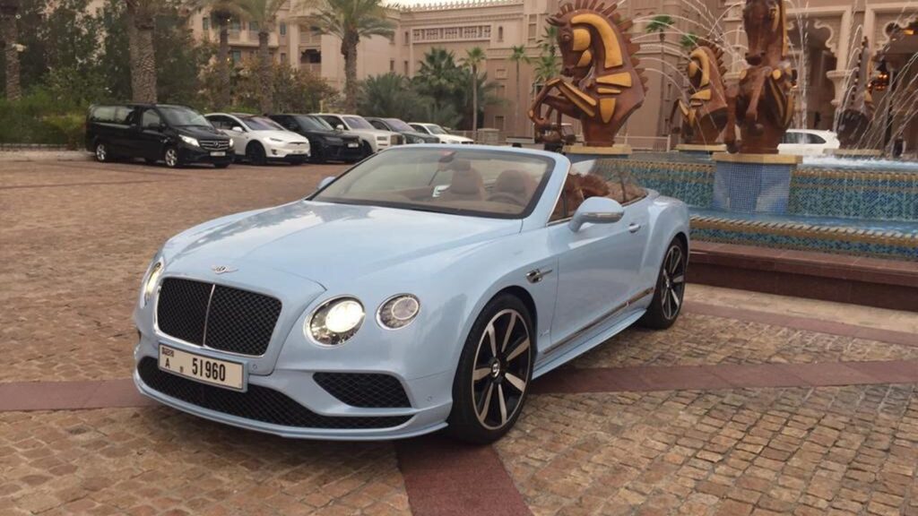 Light Grey Bentley GT Convertible - Rent a Bentley GT Convertible from Four Seasons Car Rental