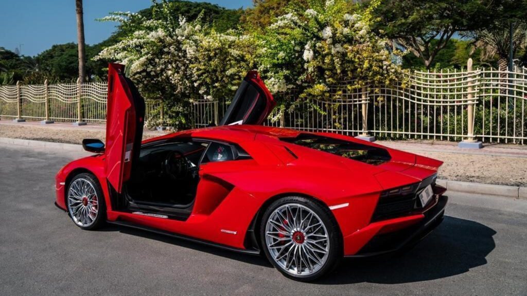 Red Lamborghini Aventador - Rent a Lamborghini Aventador from Four Seasons Car Rental