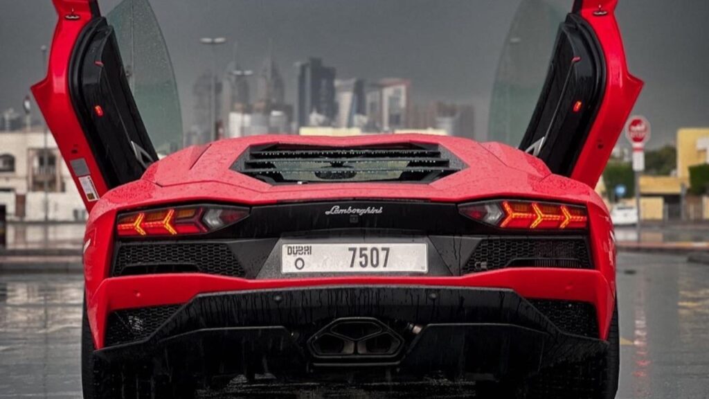 Red Lamborghini Aventador - Rent a Lamborghini Aventador from Four Seasons Car Rental