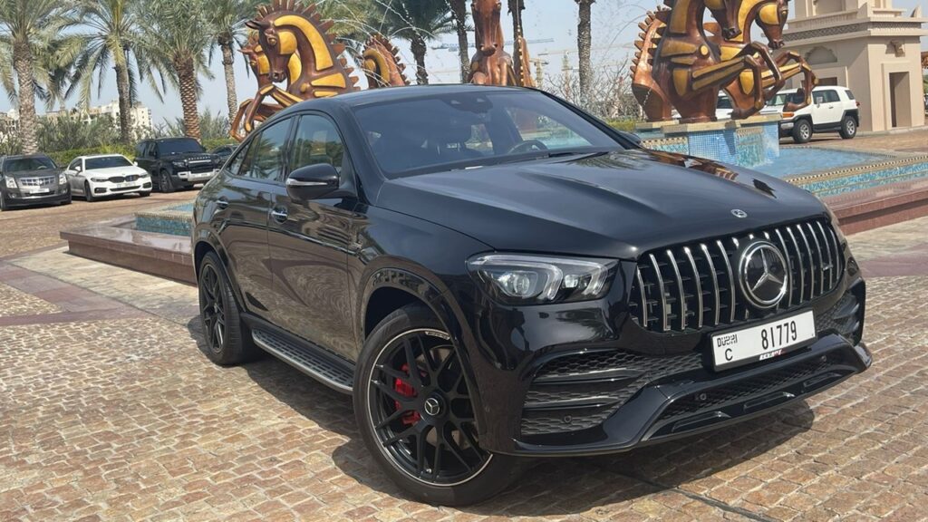 Black Mercedes GLE - Rent a Mercedes GLE from Four Seasons Car Rental