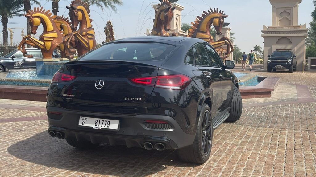 Black Mercedes GLE - Rent a Mercedes GLE from Four Seasons Car Rental