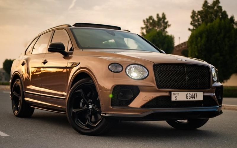 Brown Bentley Bentayga - Rent a Bentley Bentayga from Four Seasons Car Rental