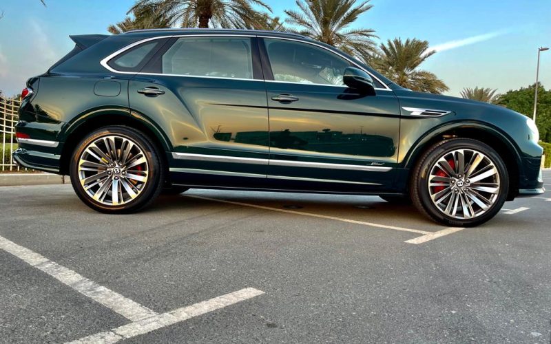 Green Bentley Bentayga - Rent a Bentley Bentayga from Four Seasons Car Rental