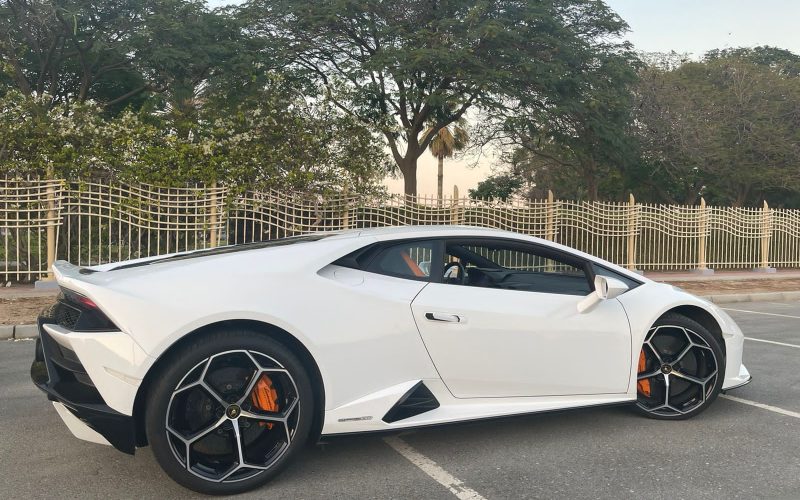 White Lamborghini EVO - Rent a Lamborghini EVO from Four Seasons Car Rental