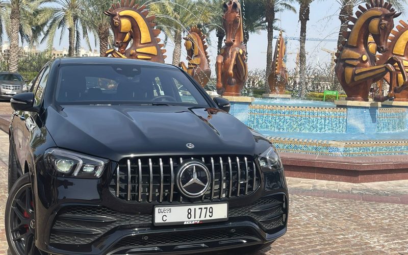 Black Mercedes GLE - Rent a Mercedes GLE from Four Seasons Car Rental