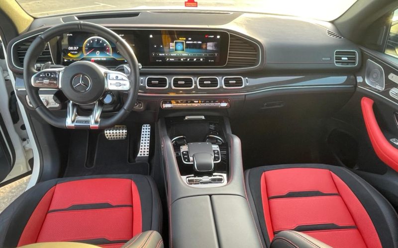 White Mercedes GLE - Rent a Mercedes GLE from Four Seasons Car Rental